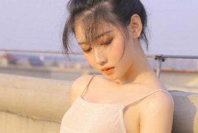 ​听窗外雨声的唯美句子